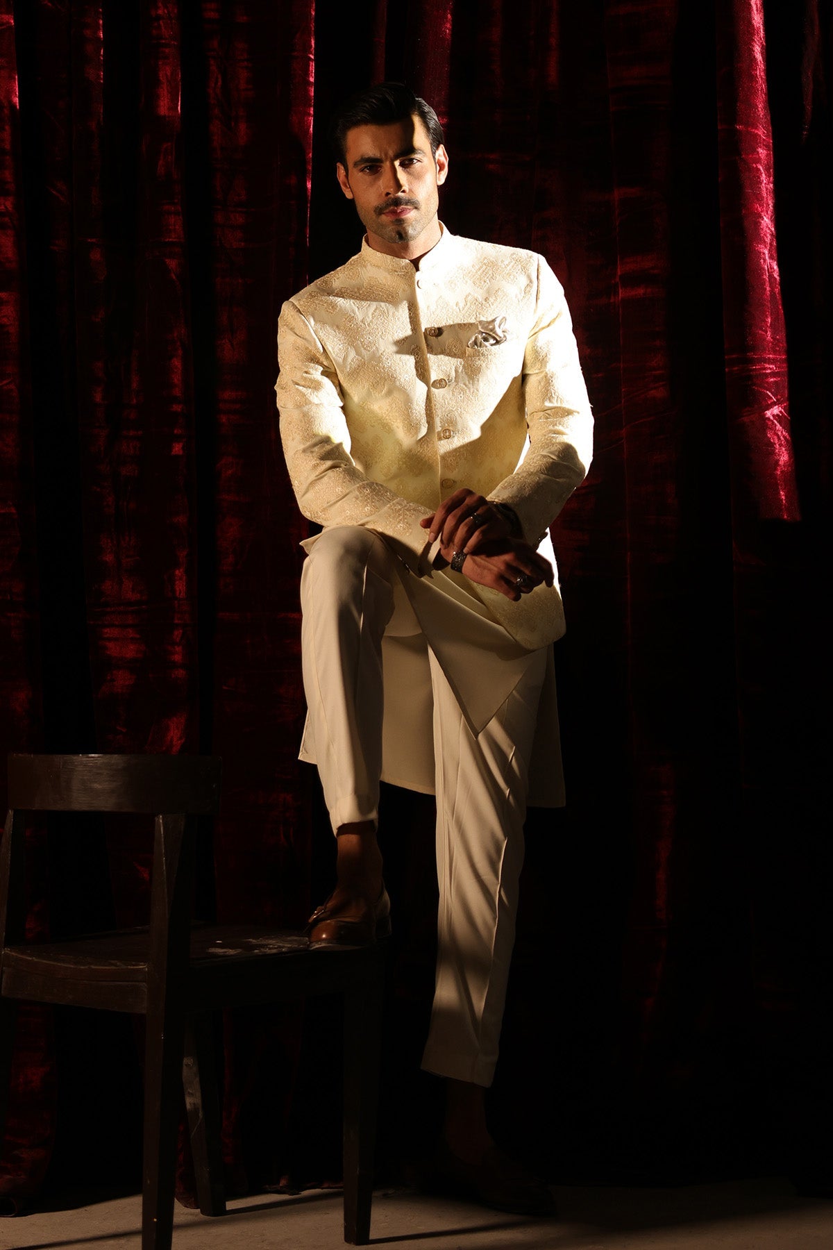  embroidered-prince-coat