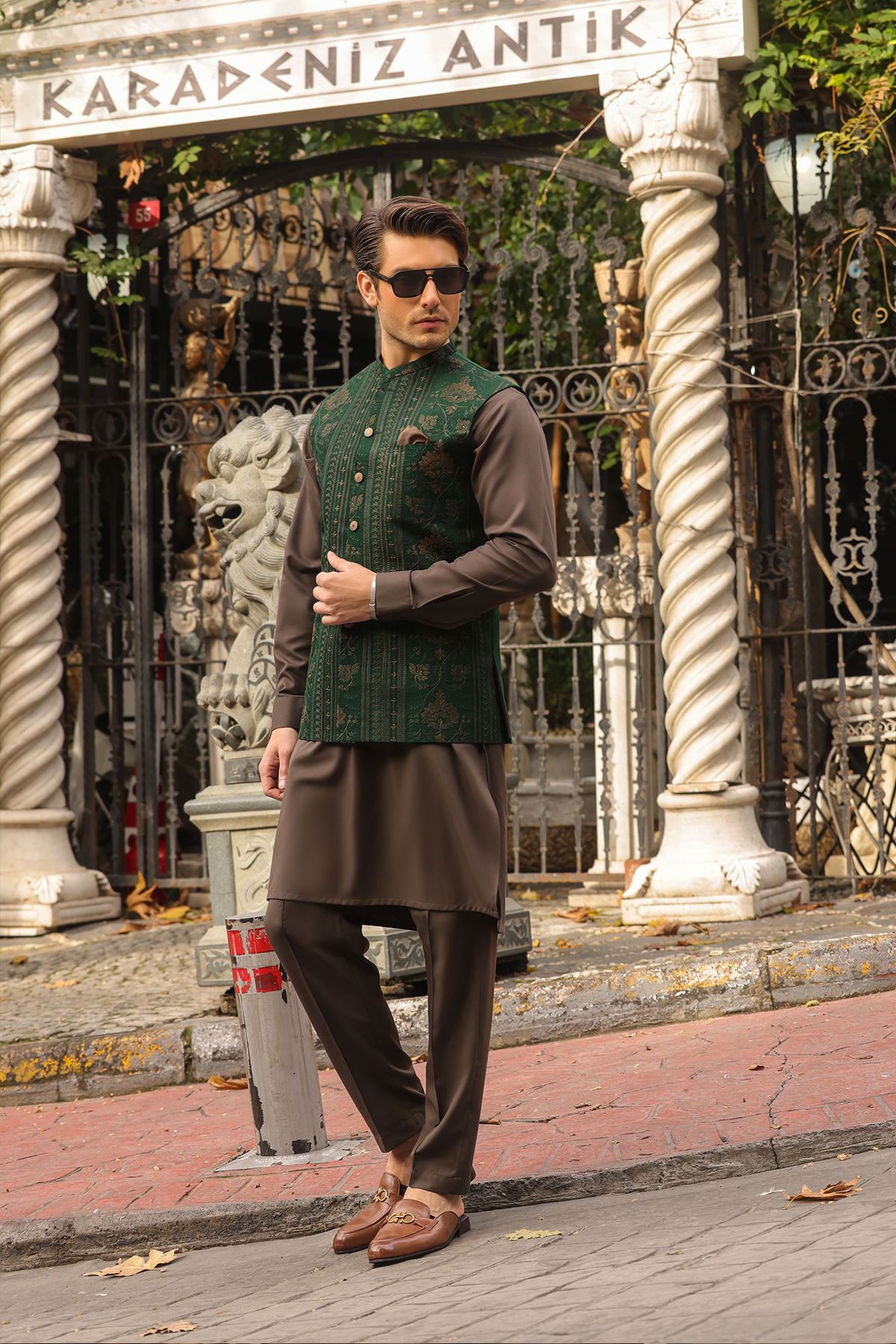 traditional-waistcoat-for-men