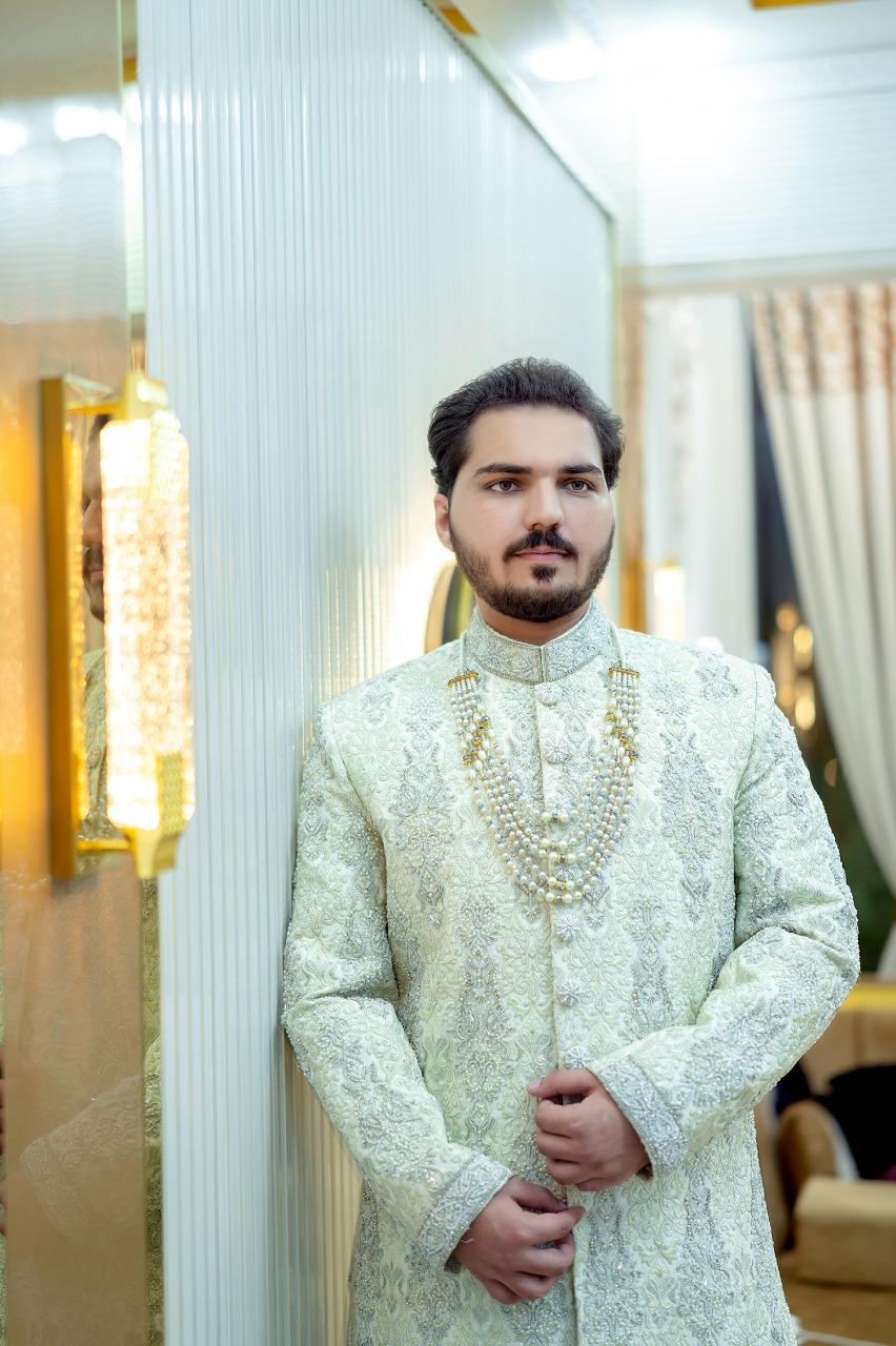 Sherwani 1742