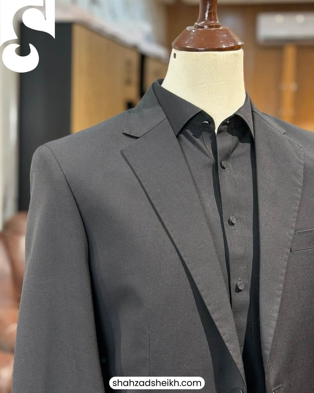 Classic Black Winter 3-Piece Imported Suiting Coat Suit | COATSUIT-5683 - Image 4