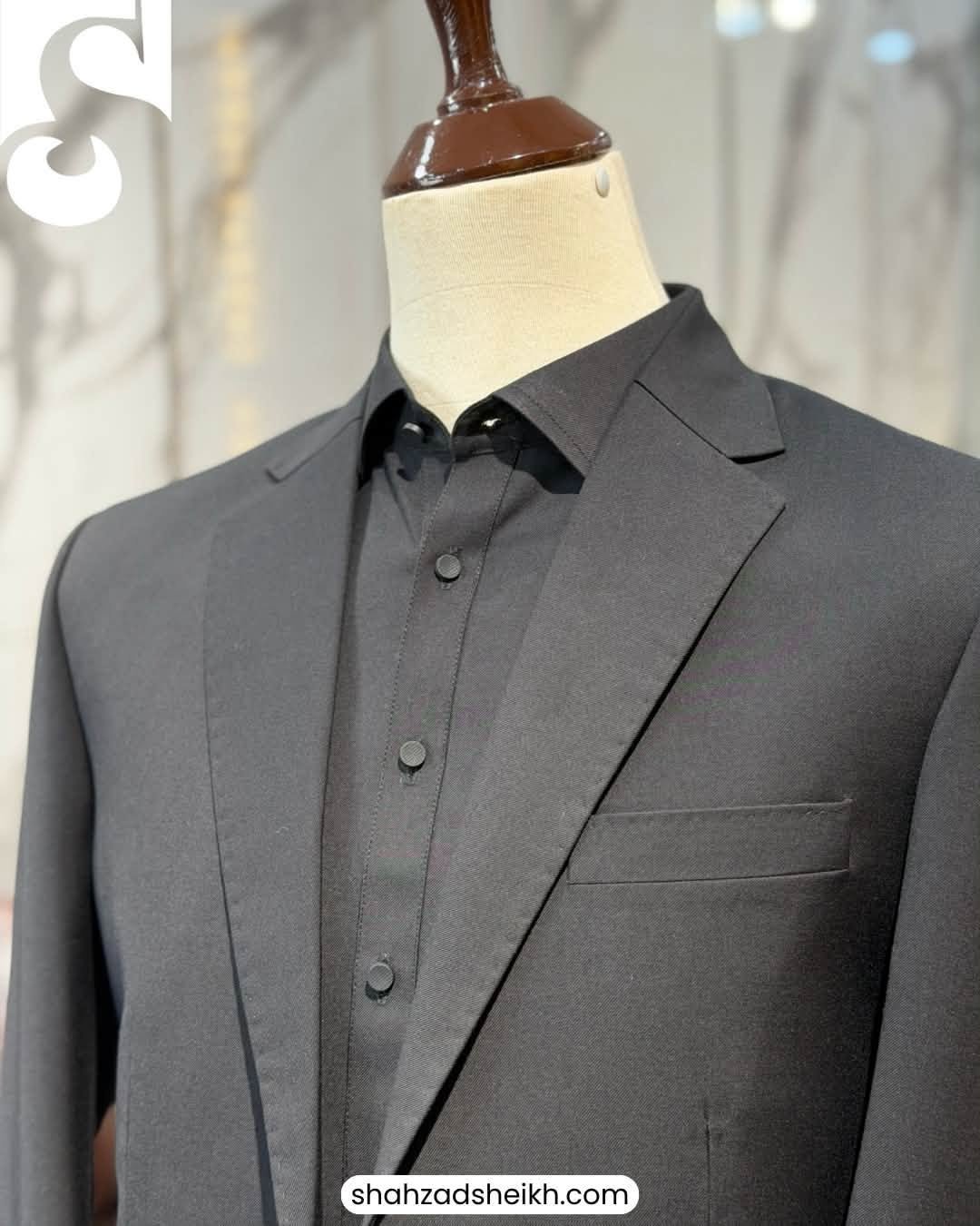 Classic Black Winter 3-Piece Imported Suiting Coat Suit | COATSUIT-5683 - Image 3