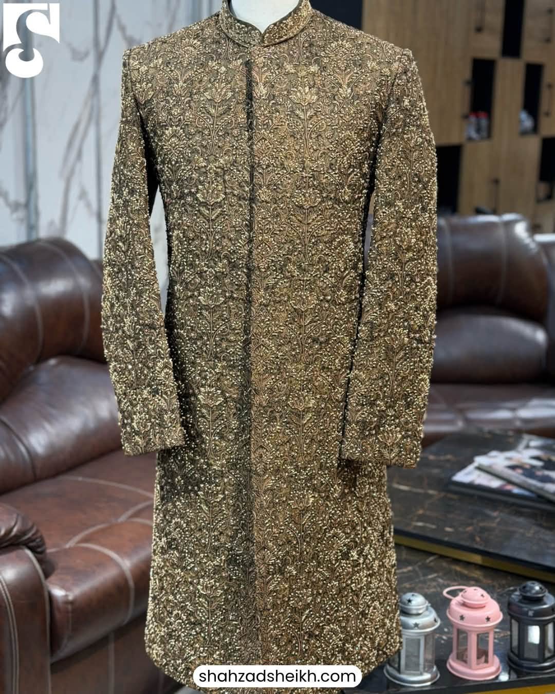 Majestic Antique Gold Handwork Jamawar Sherwani | CS-038 - Image 2
