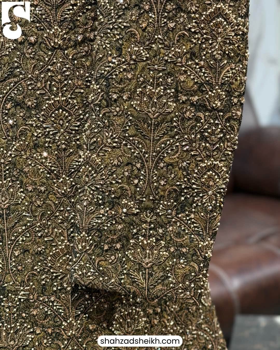 Majestic Antique Gold Handwork Jamawar Sherwani | CS-038 - Image 6