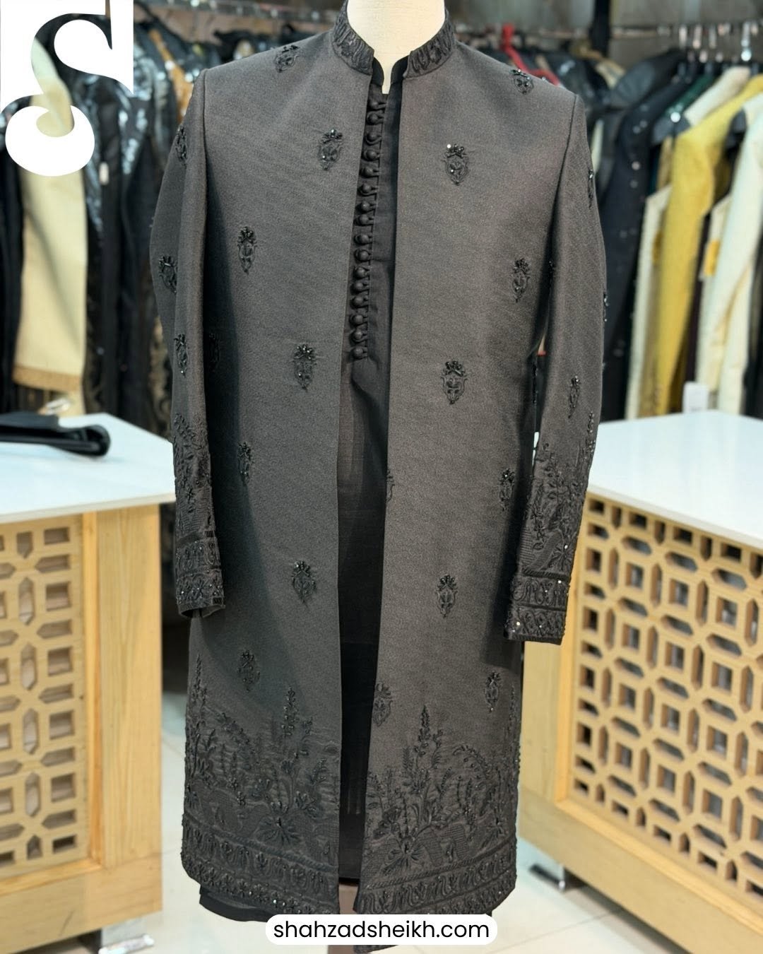 Midnight Royale Hand-Filled Front Open Gown Suit – Premium Jamawar Silk | PC-0190 - Image 2